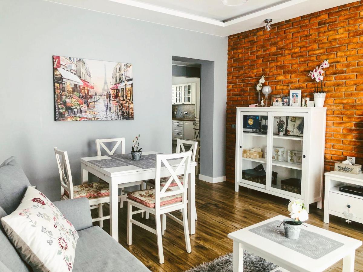 Apartament Luscinia Z 2 Sypialniami Krakau Exterior foto