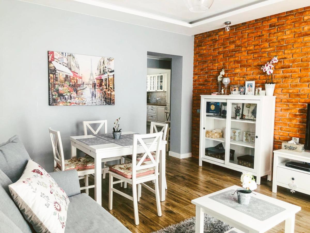 Apartament Luscinia Z 2 Sypialniami Krakau Exterior foto